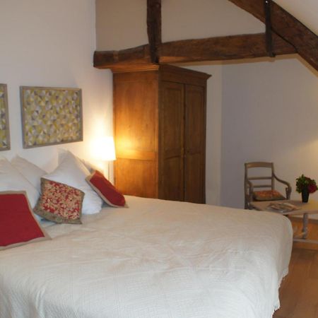 Le Moulin 1826 Bed & Breakfast Houdan Exterior photo